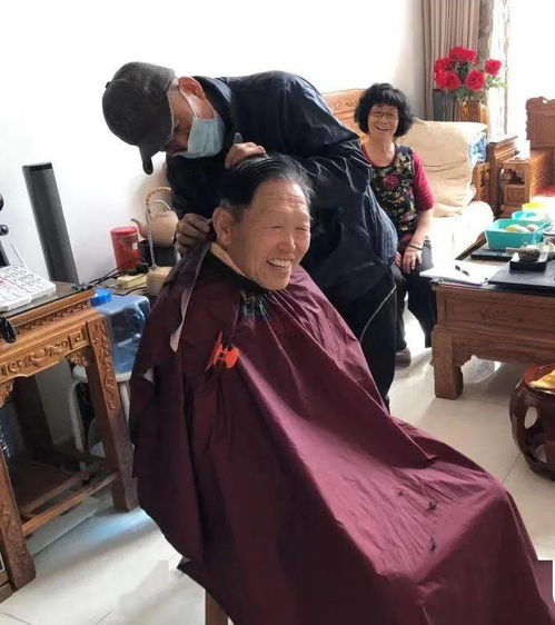 有难事儿您说话 暖心志愿服务进行中